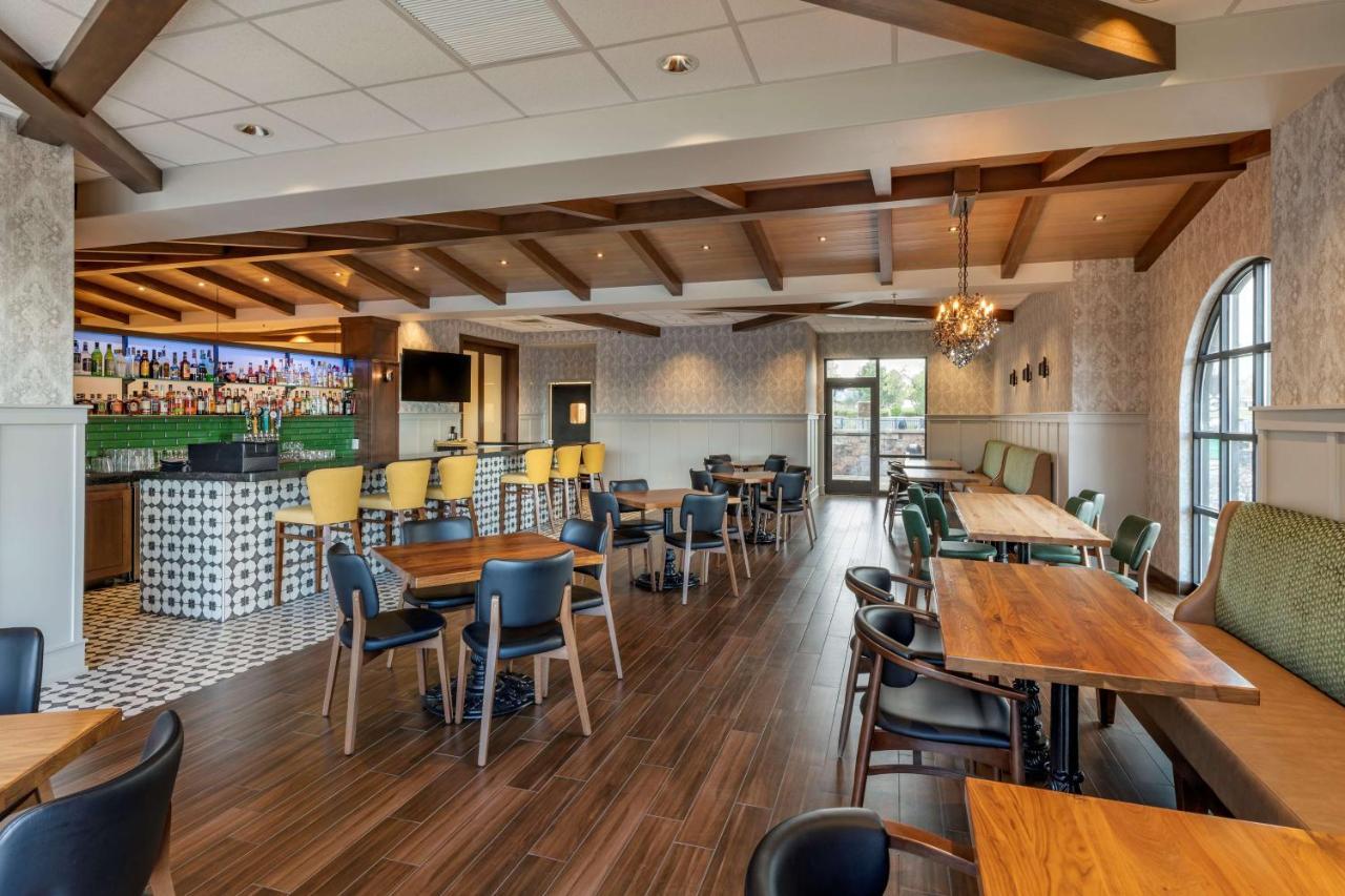 Hotel Western Premier And 3*