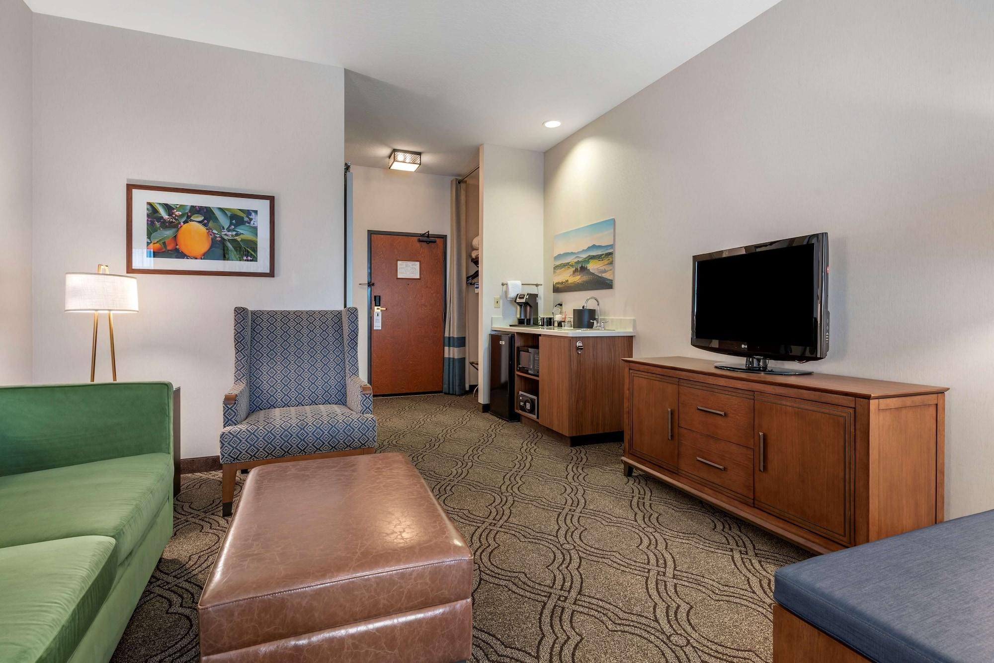 Hotel Western Premier And 3*